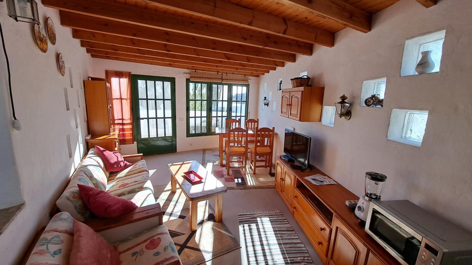 Captivating 2-Bedroom House 'Pajar' Finca Vistamar Salobre  Εξωτερικό φωτογραφία